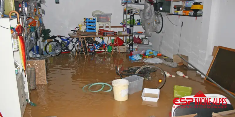 CTSNETT - Debarras-apres-sinistre-degats-eaux-nettoyage